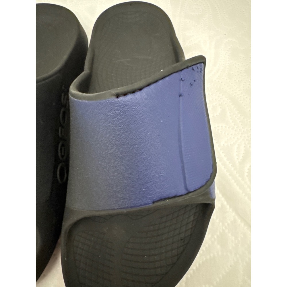 Oofos Slide Sandals Black Blue Adjustable Strap Women's Size 7 - Picture 4 of 13